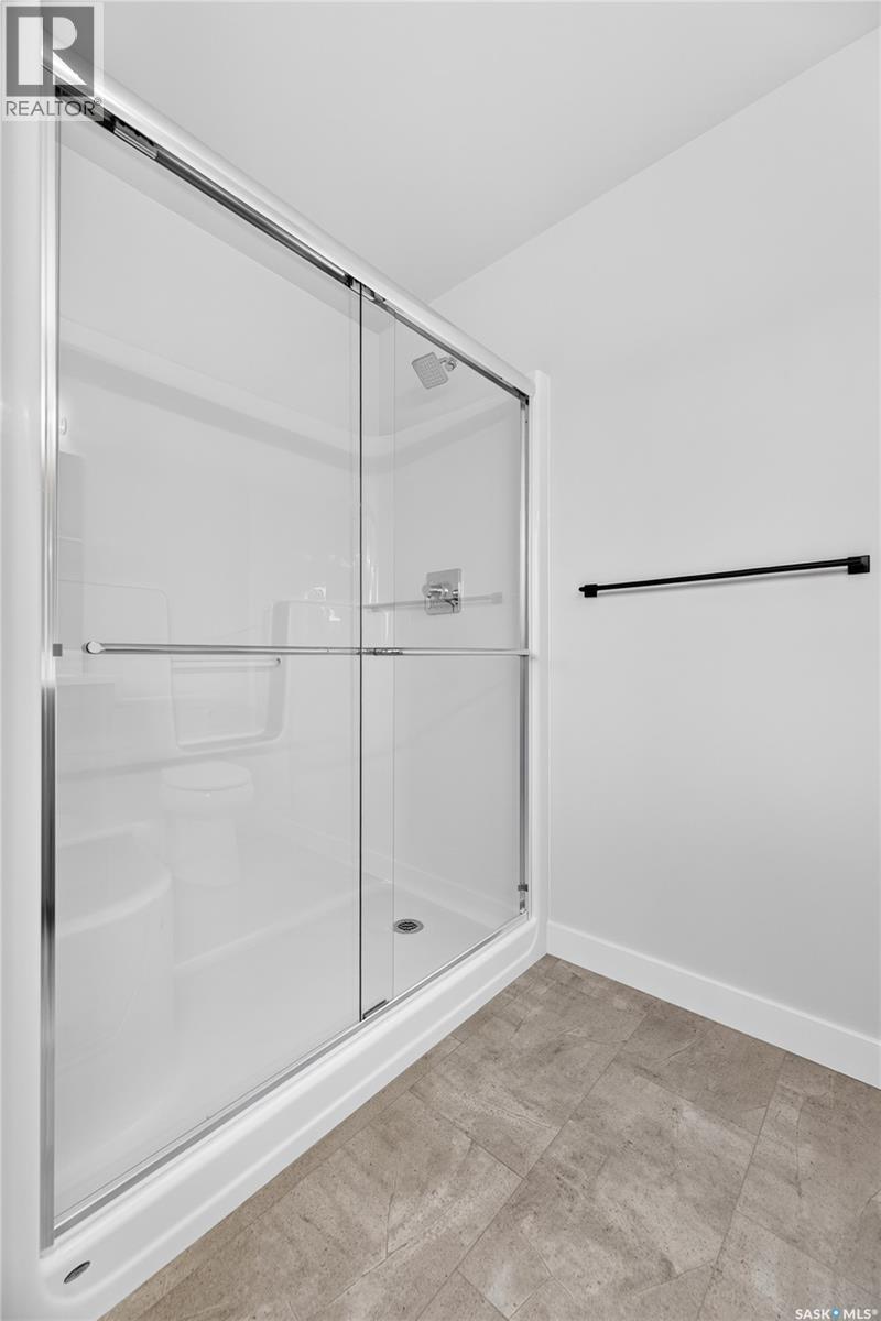 6 830 Brighton Boulevard Property Photo 19