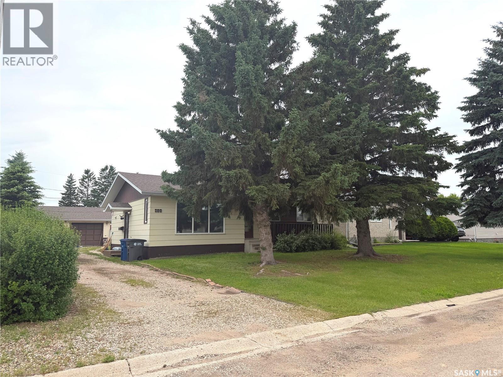 122 Dianne Street Property Photo 1
