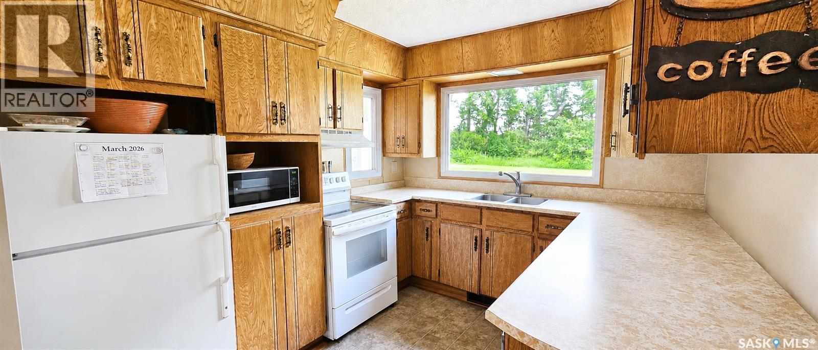 Tremblay Acreage & Off Grid Guest House Property Photo 12
