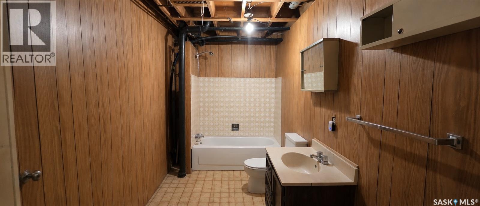 Tremblay Acreage & Off Grid Guest House Property Photo 24