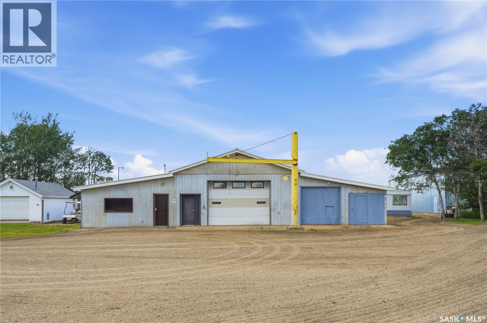 Sivertson Acreage Property Photo 40