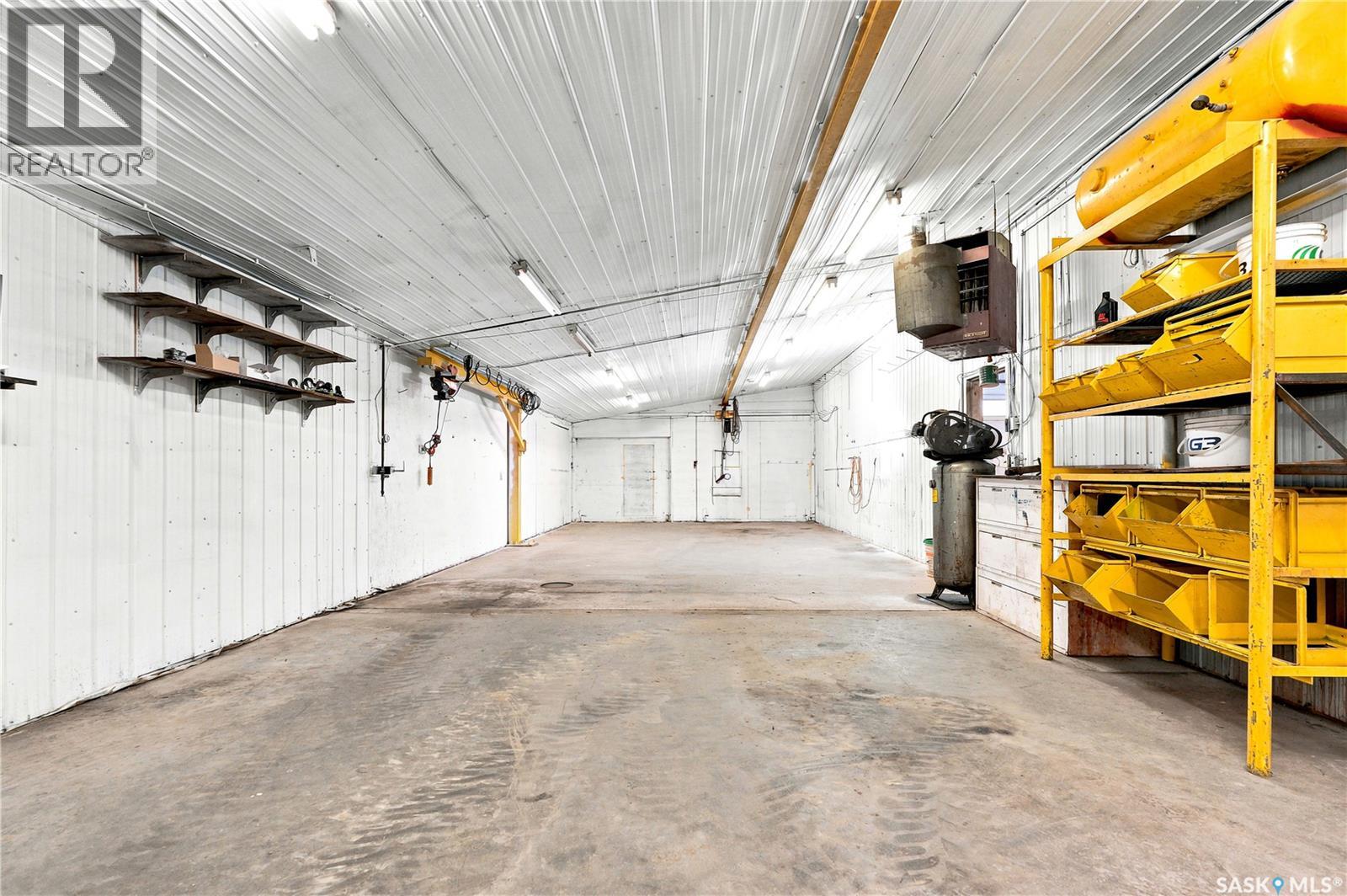 Sivertson Acreage Property Photo 47