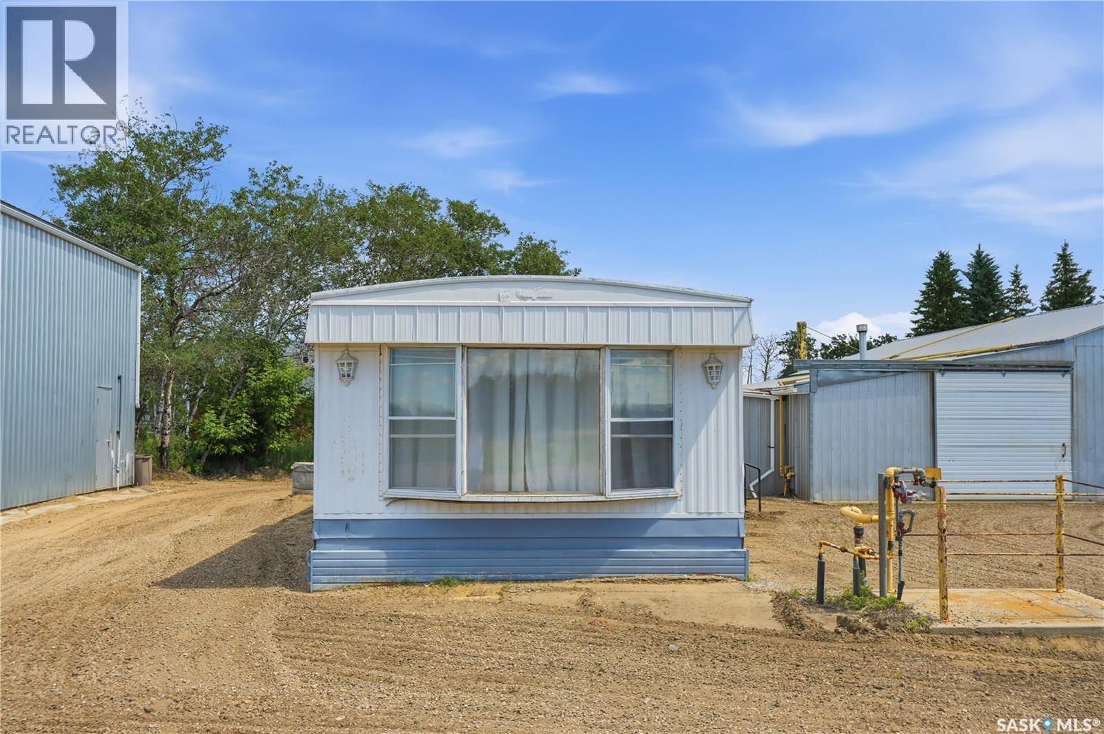 Sivertson Acreage Property Photo 54