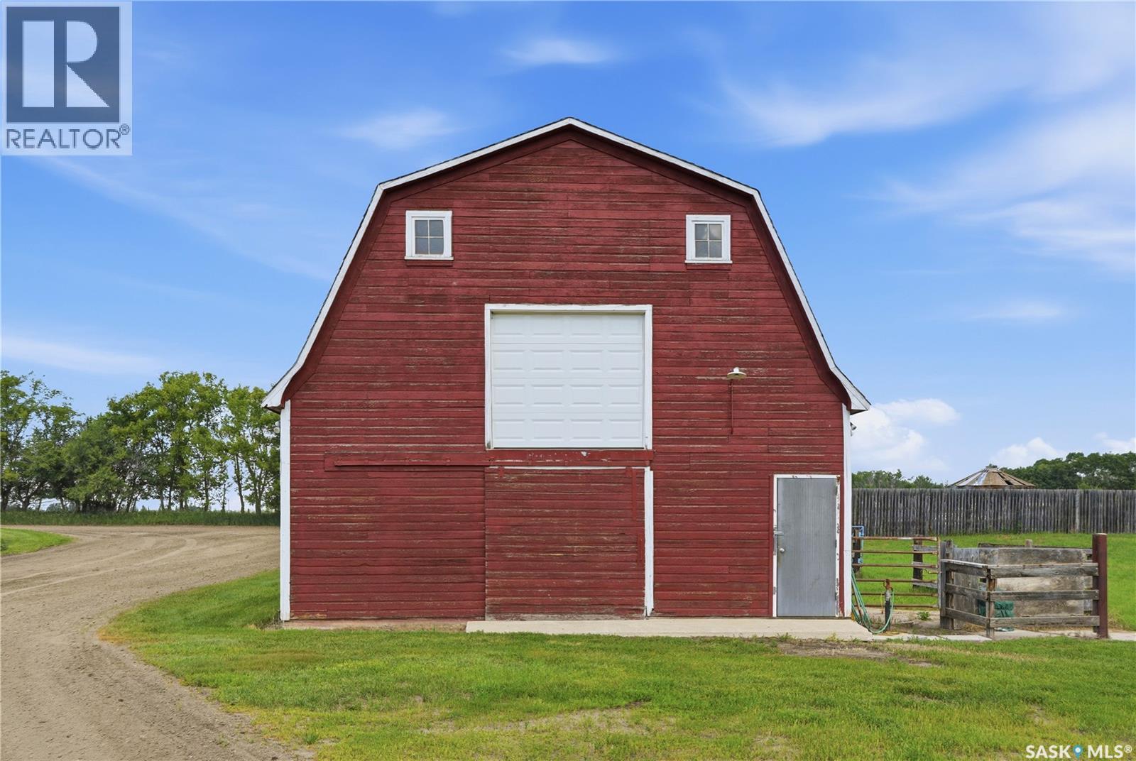 Sivertson Acreage Property Photo 67