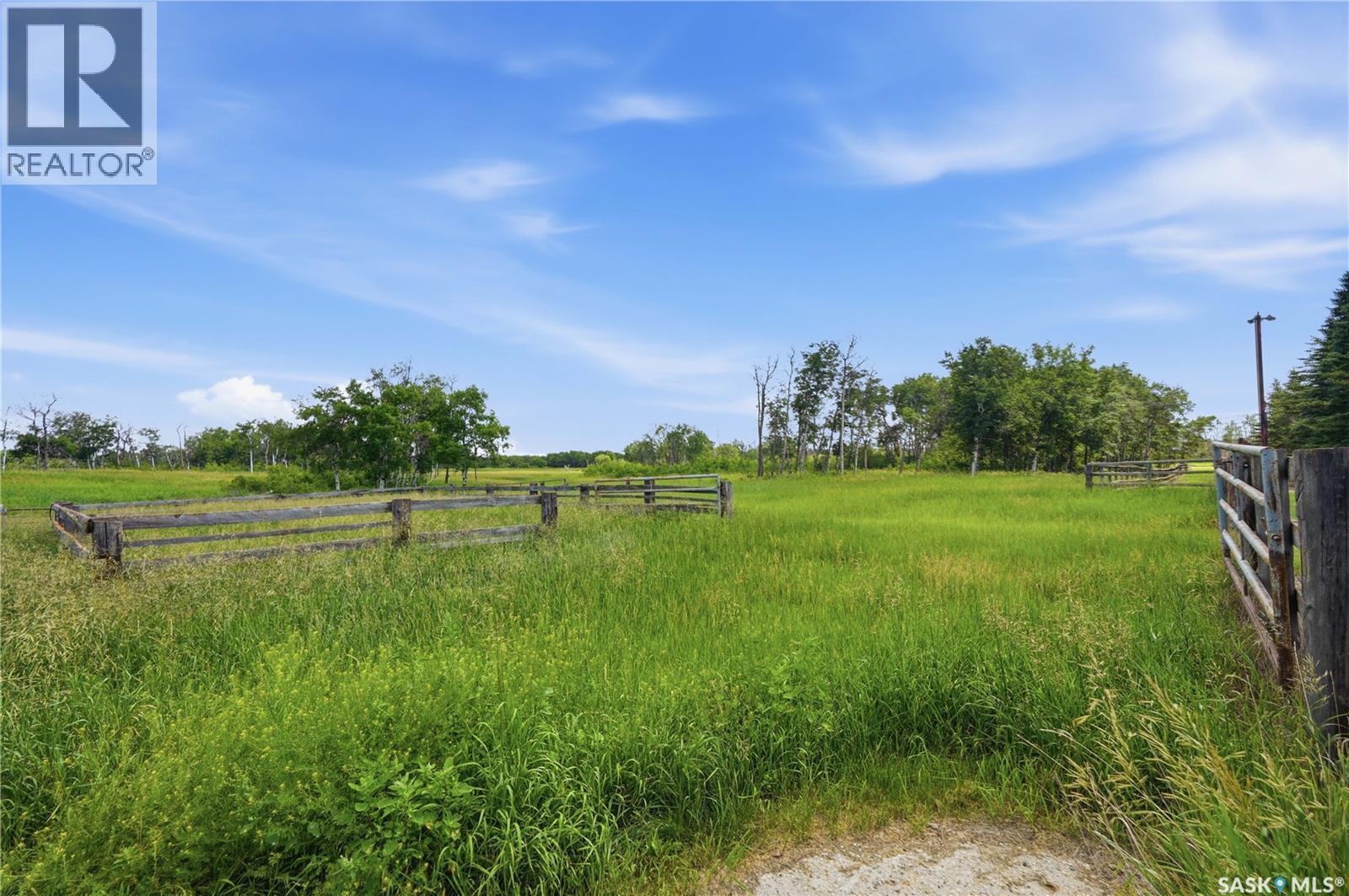Sivertson Acreage Property Photo 73