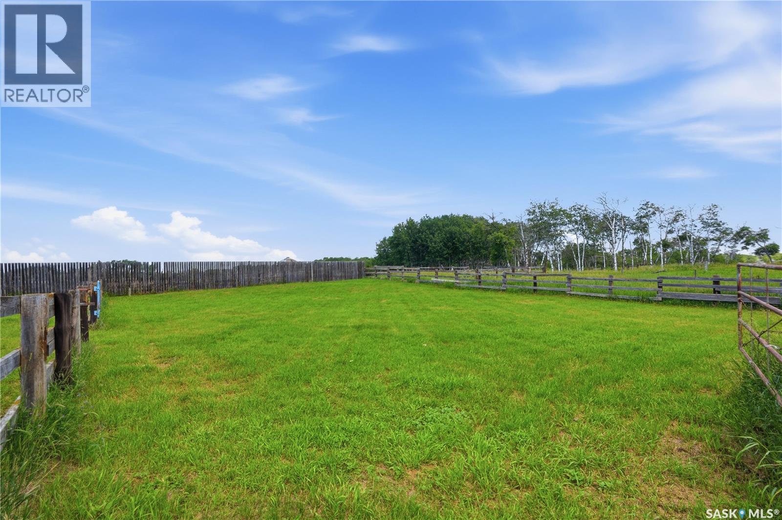 Sivertson Acreage Property Photo 74