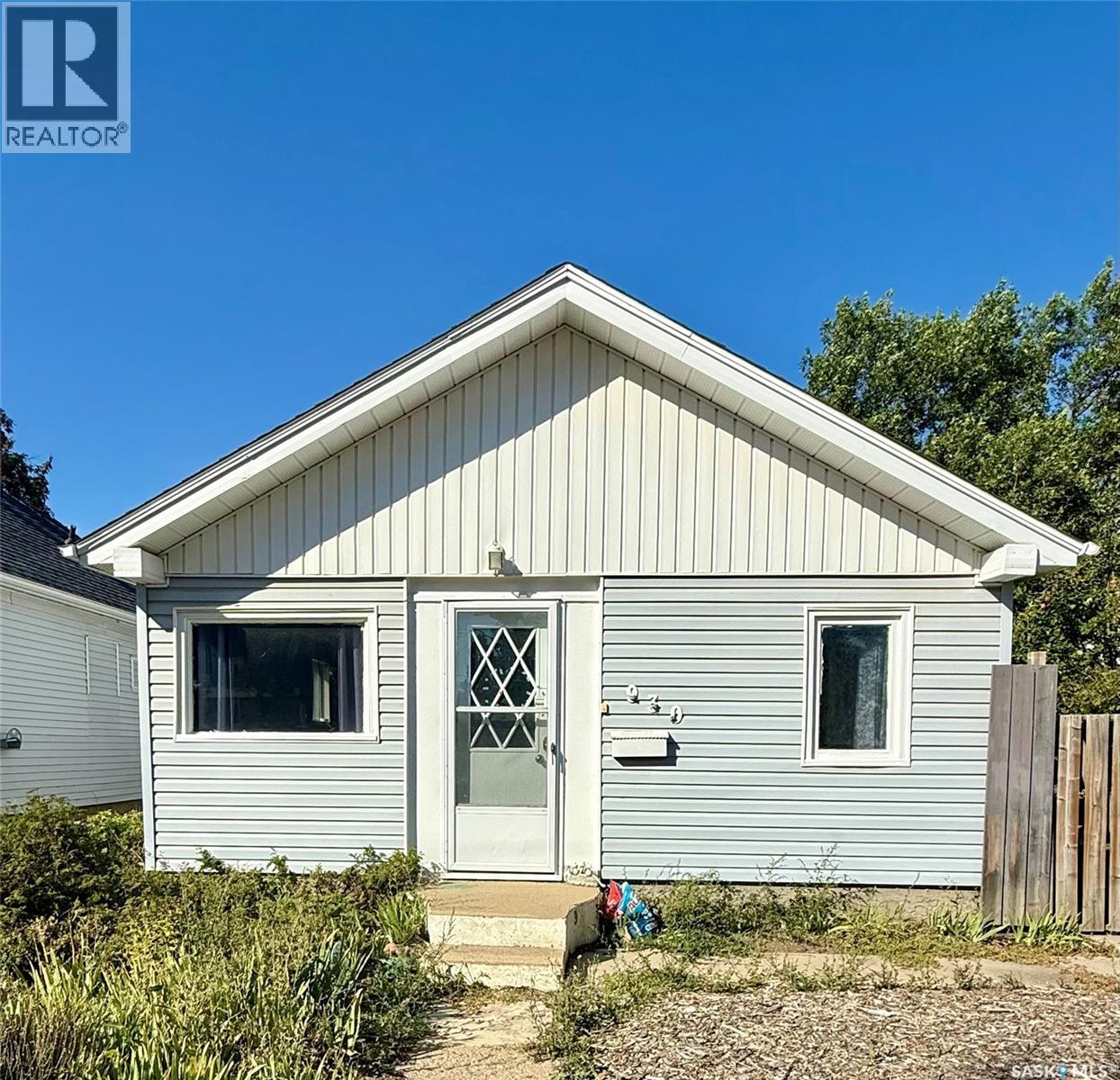 930 Vaughan Street Property Photo 1