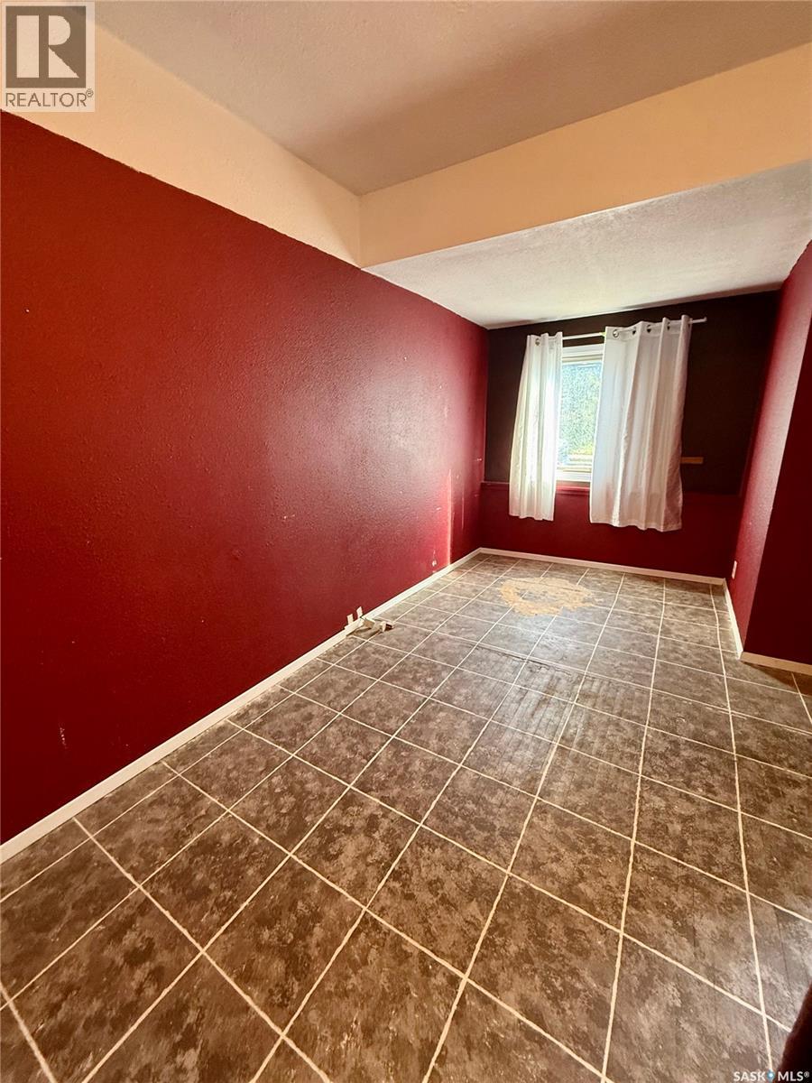 930 Vaughan Street Property Photo 8