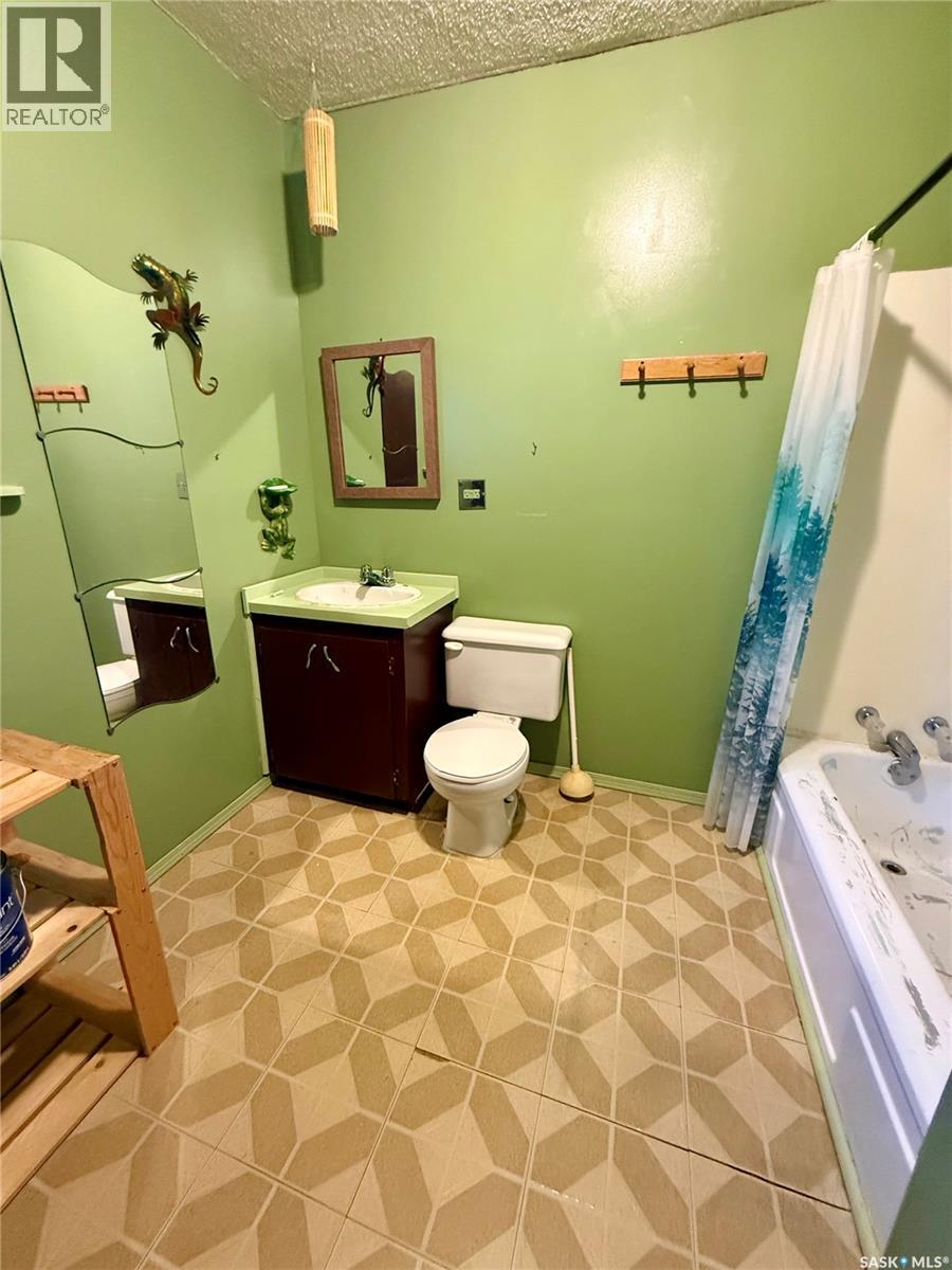 930 Vaughan Street Property Photo 11