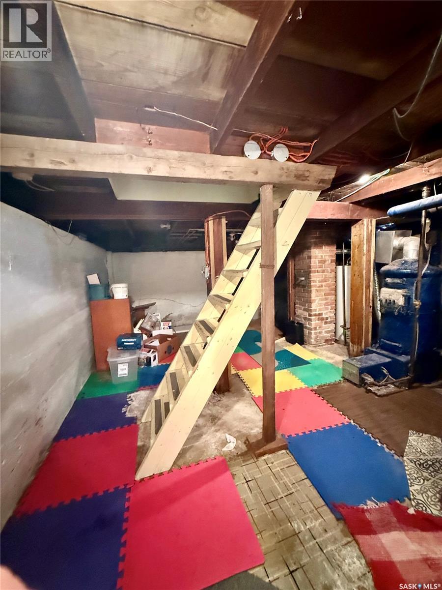 930 Vaughan Street Property Photo 30