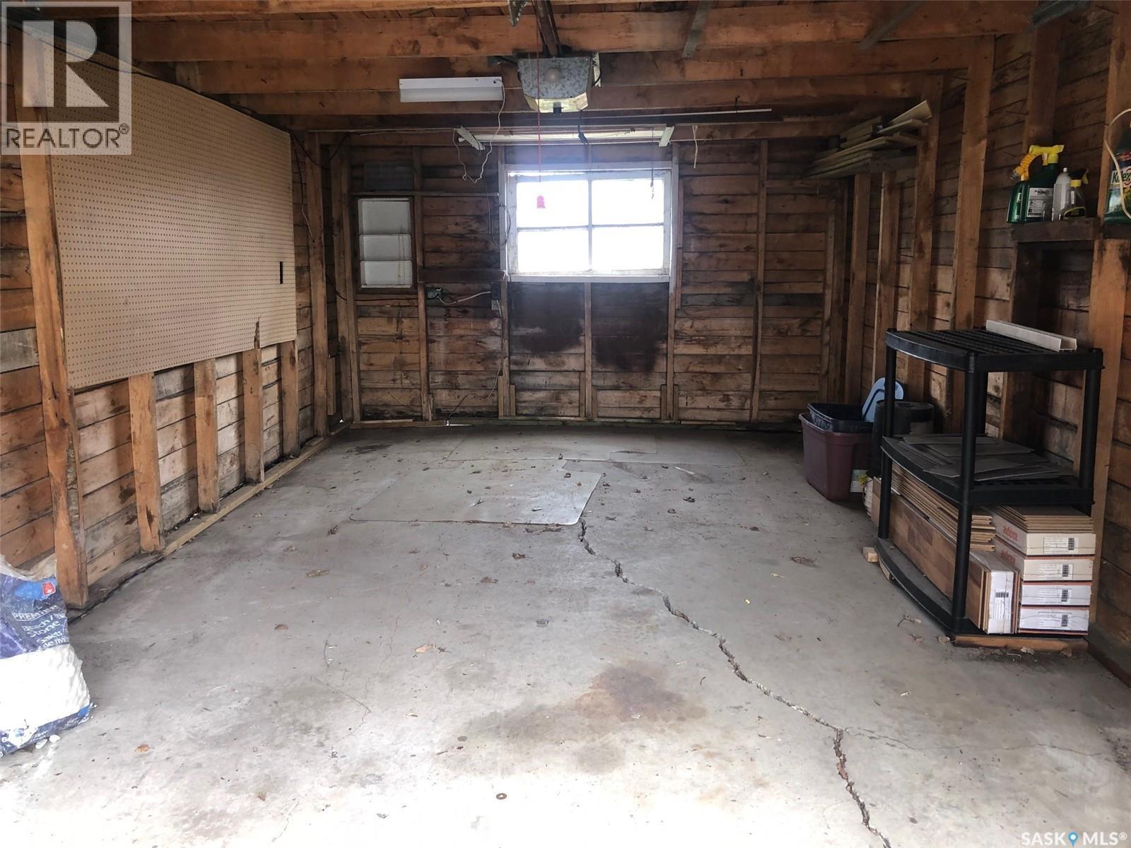 317 Maple Avenue Property Photo 25