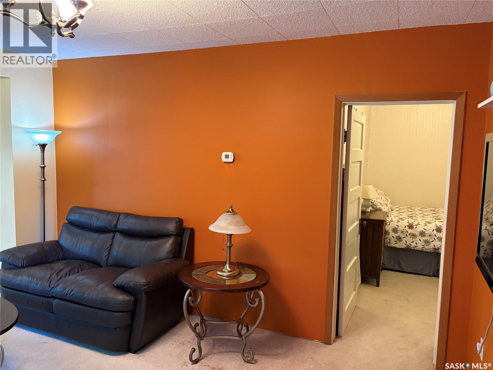 305 1st Street Nw Property Photo 15