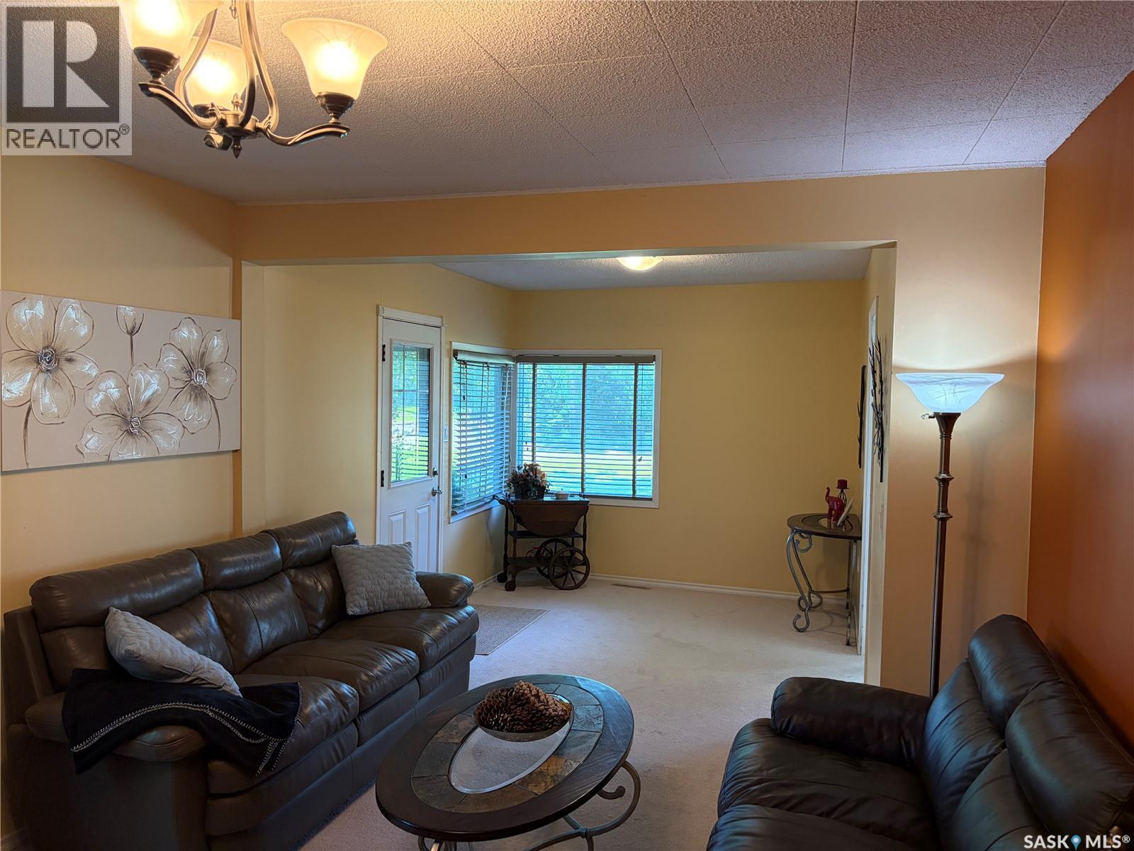 305 1st Street Nw Property Photo 19