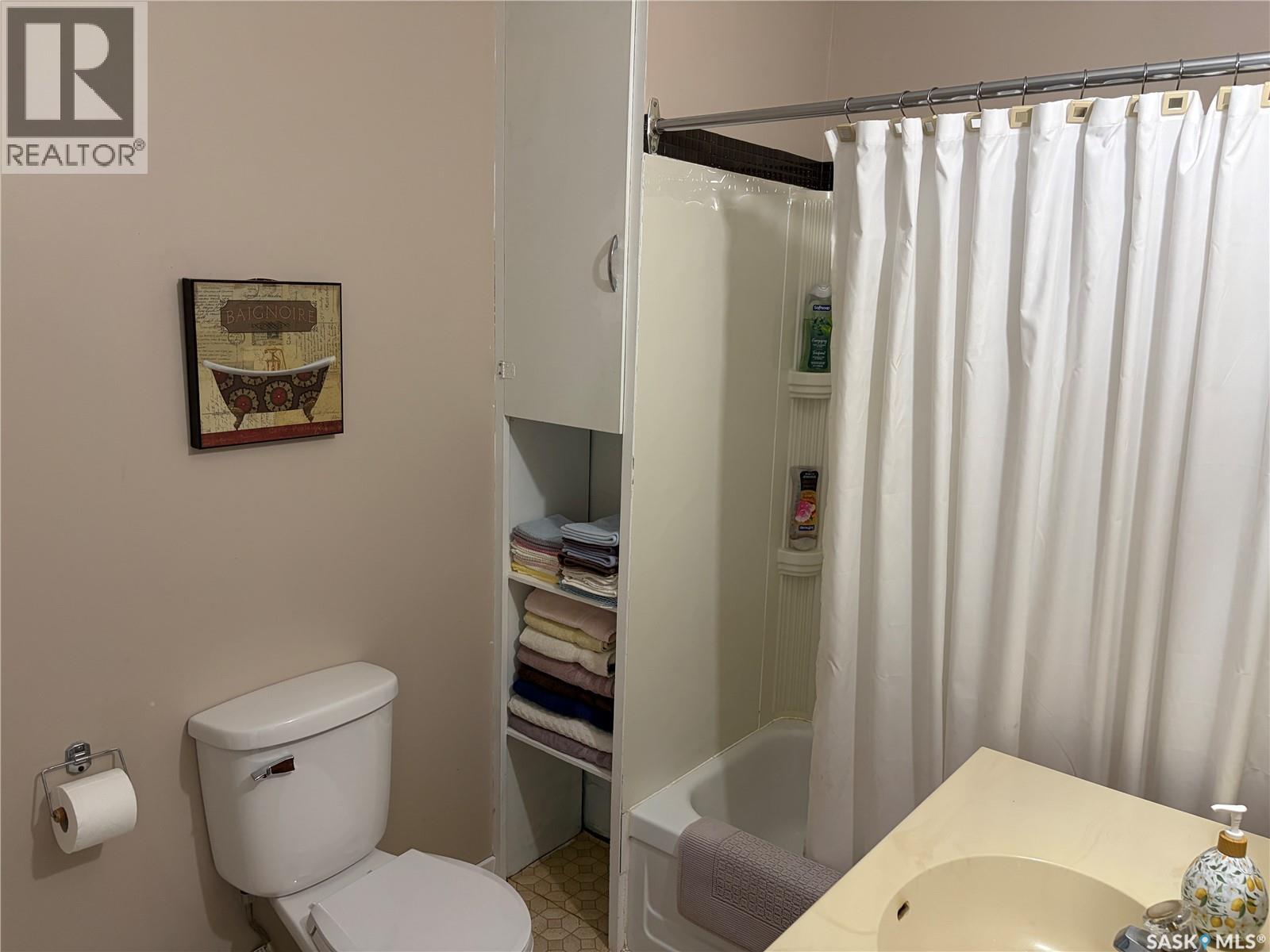 305 1st Street Nw Property Photo 28