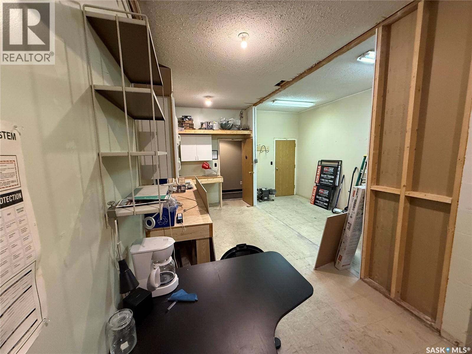 430 Main Street Property Photo 7