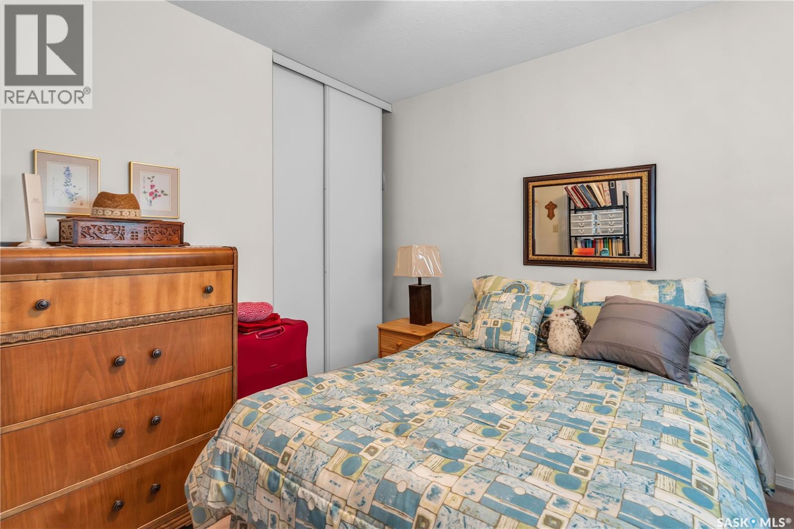 A2 532 River Street E Property Photo 24