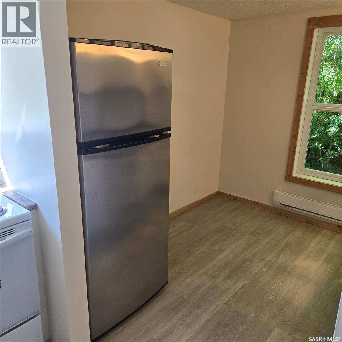 608 Whyte Street Property Photo 7