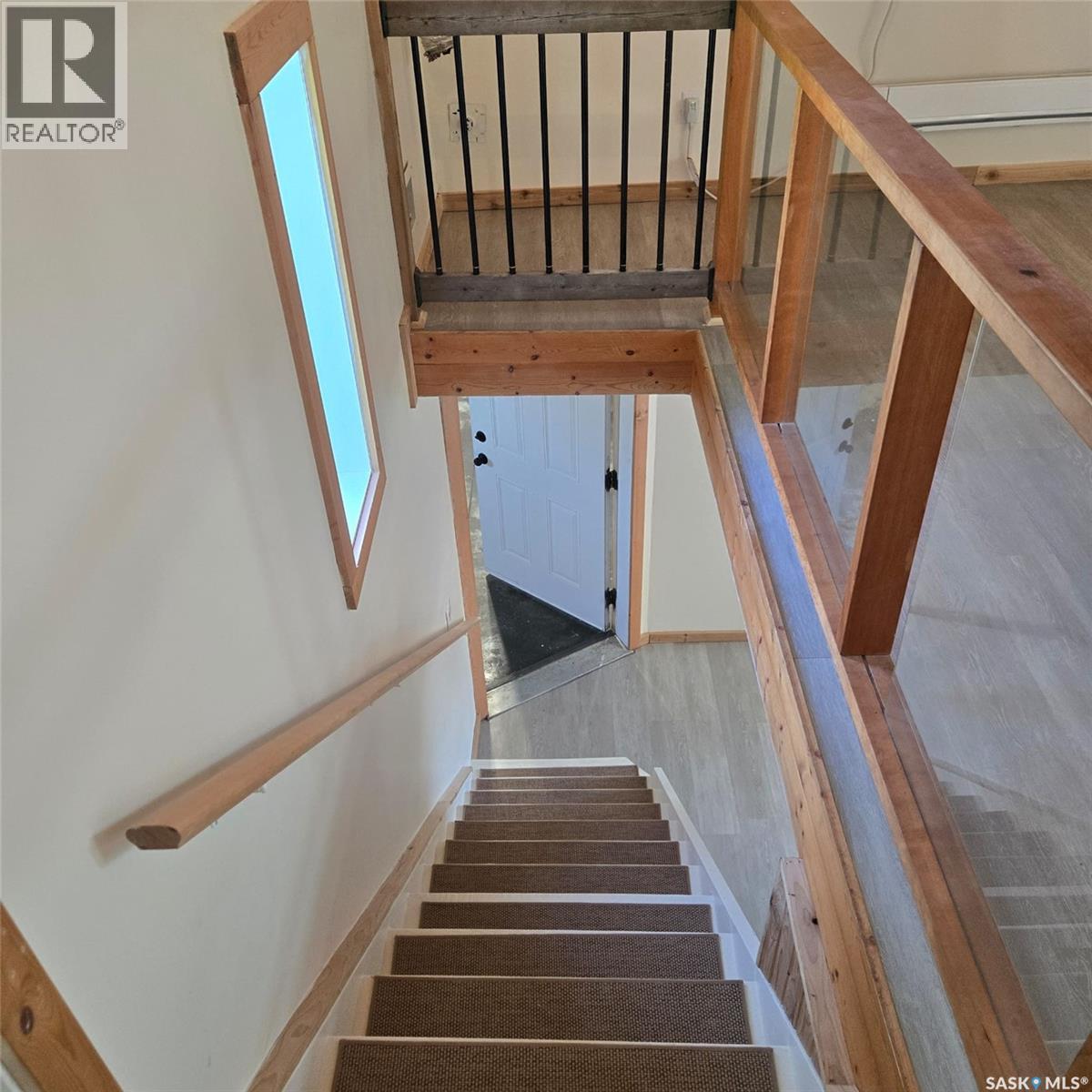 608 Whyte Street Property Photo 16
