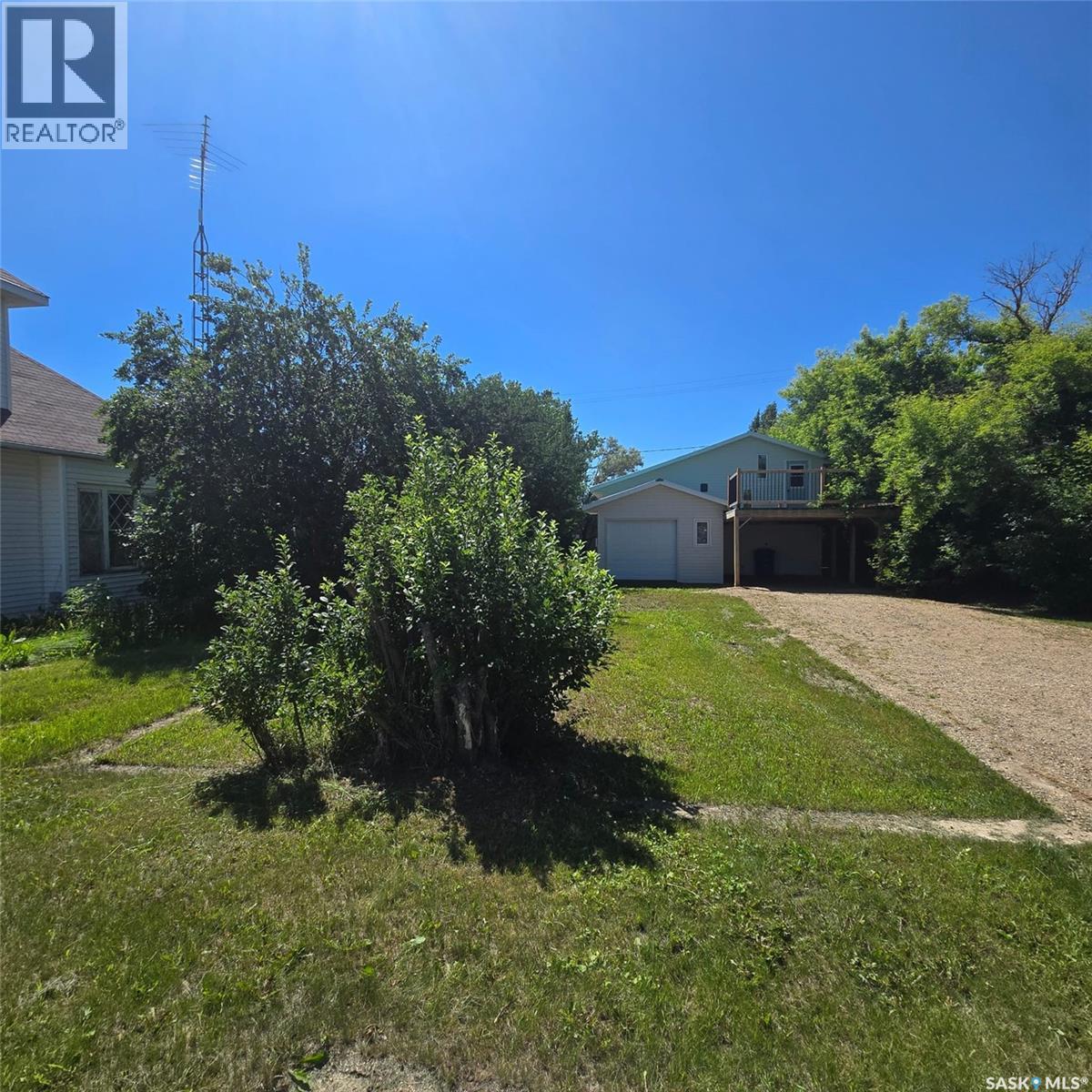 608 Whyte Street Property Photo 37