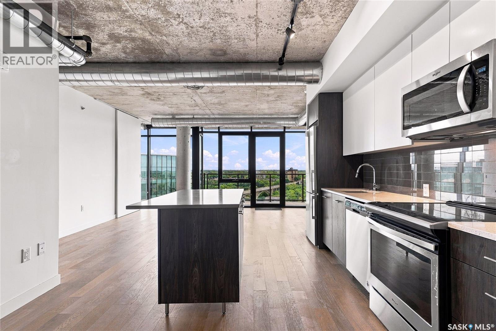 1804 490 2nd Avenue S Property Photo 20