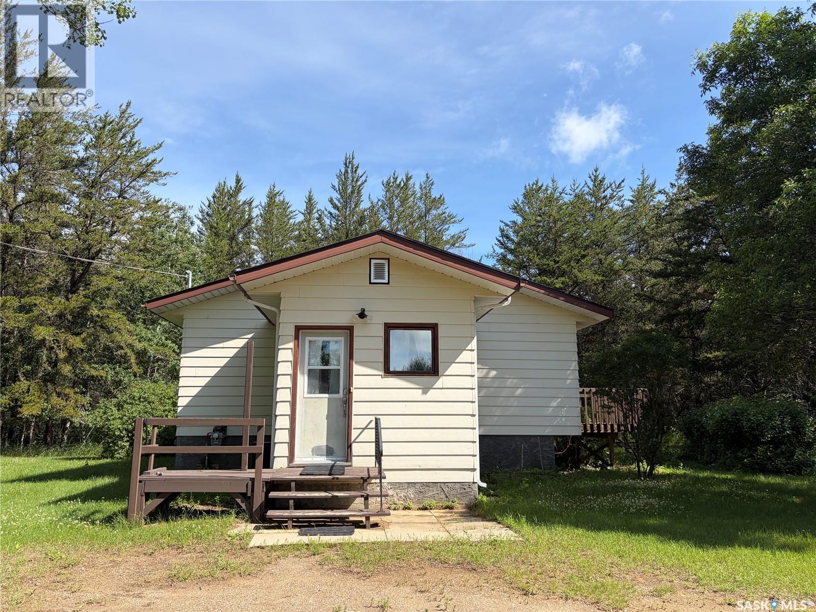 Neufeld Acreage Property Photo 3