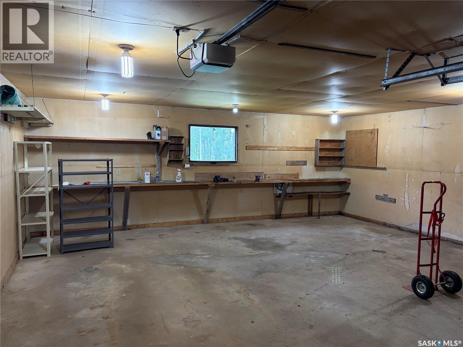 Neufeld Acreage Property Photo 39