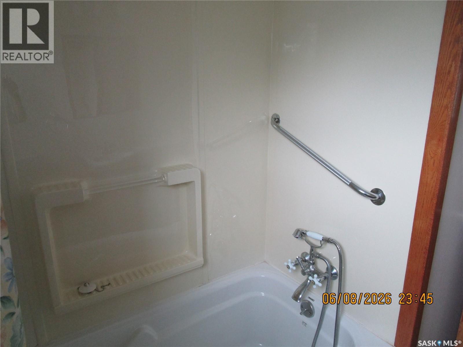 508 6th Avenue W Property Photo 22