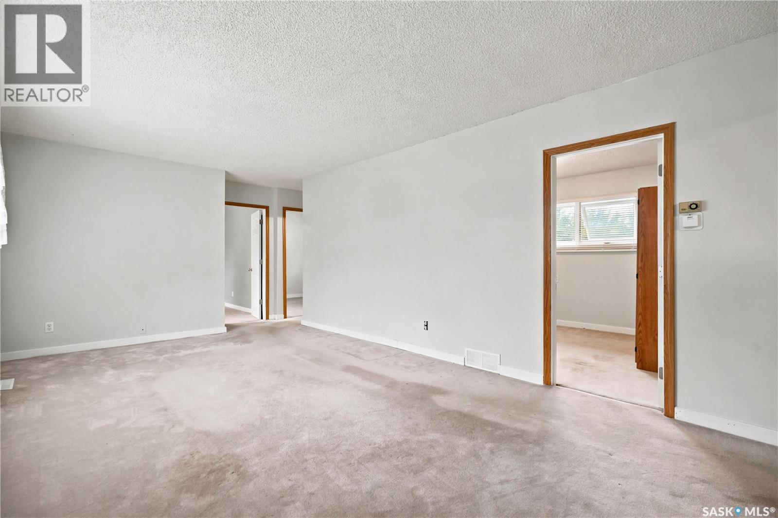 Rushinko Acreage Property Photo 6