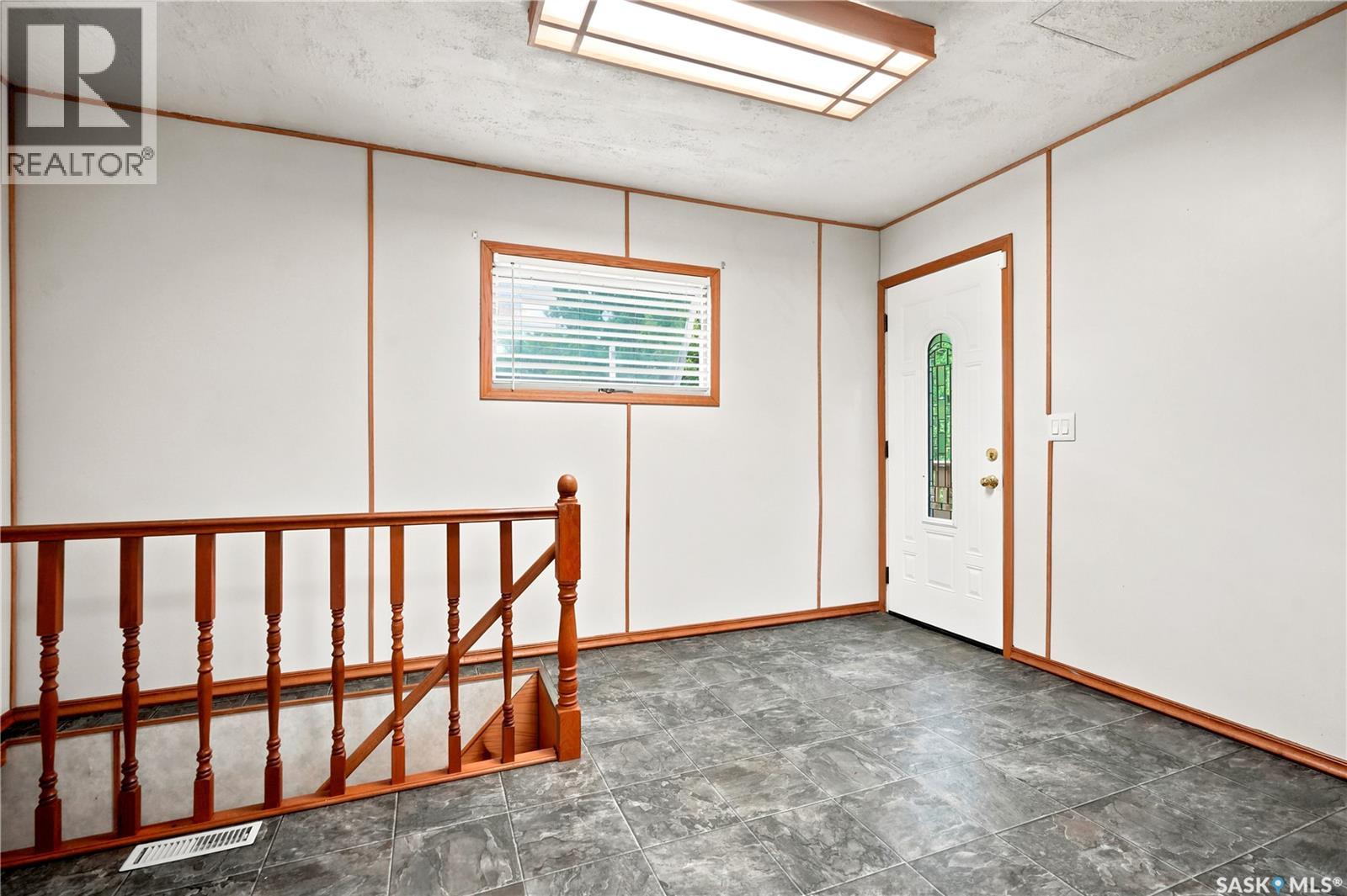 Rushinko Acreage Property Photo 19