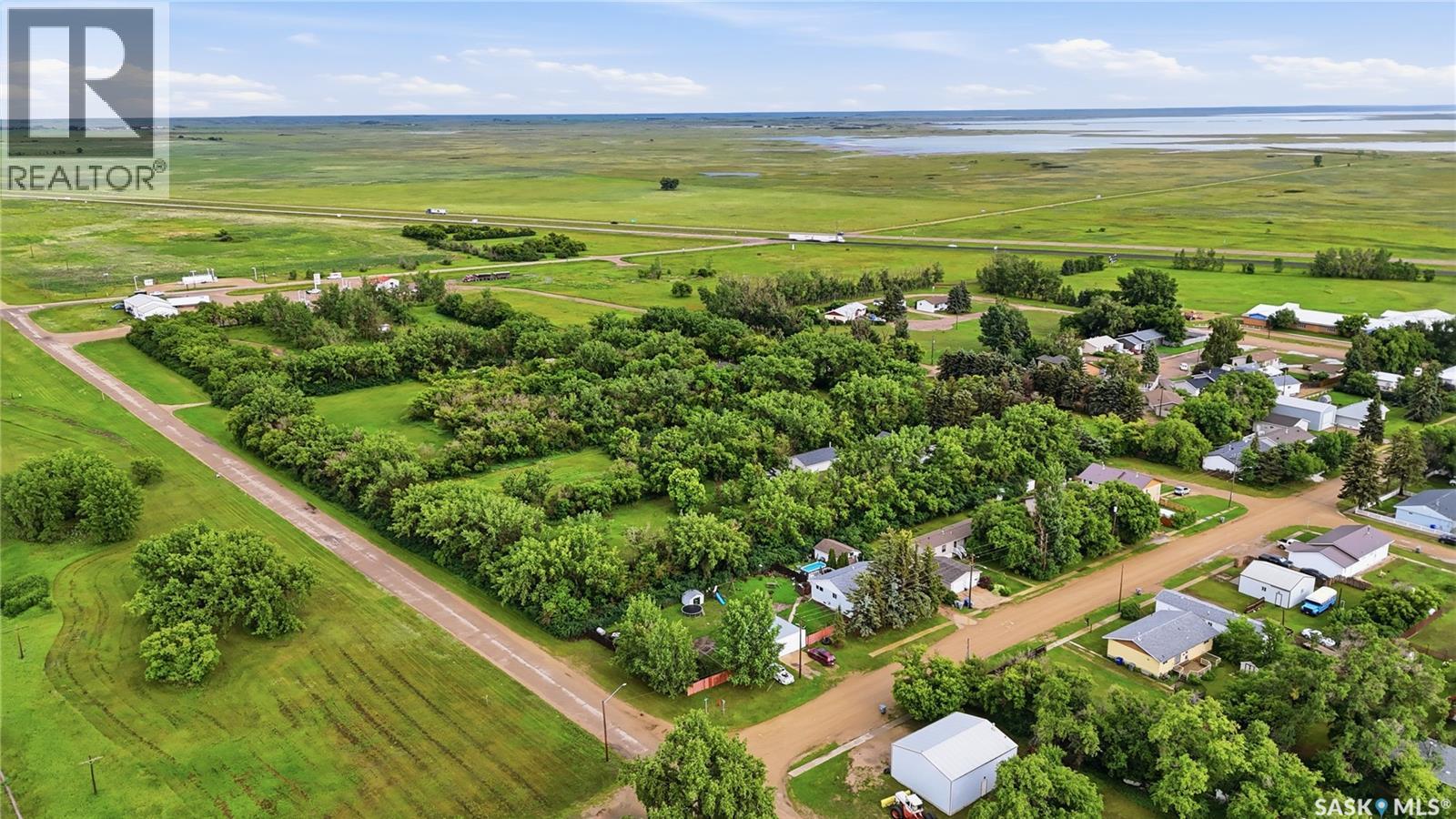 Rushinko Acreage Property Photo 48