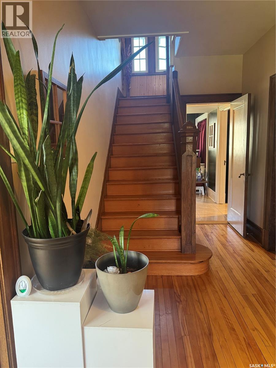 607 Barnett Drive Property Photo 7
