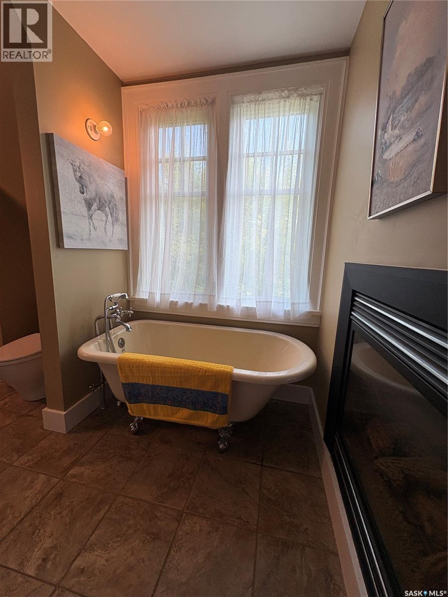 607 Barnett Drive Property Photo 25
