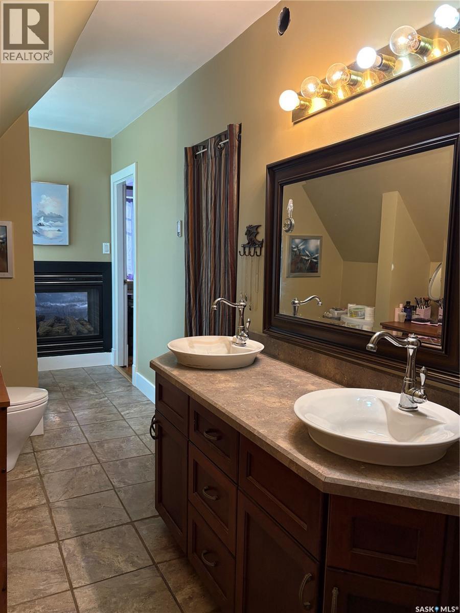 607 Barnett Drive Property Photo 28