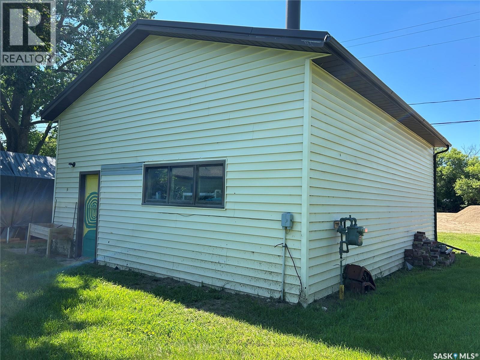 18-22 Mcculloch Street Property Photo 3