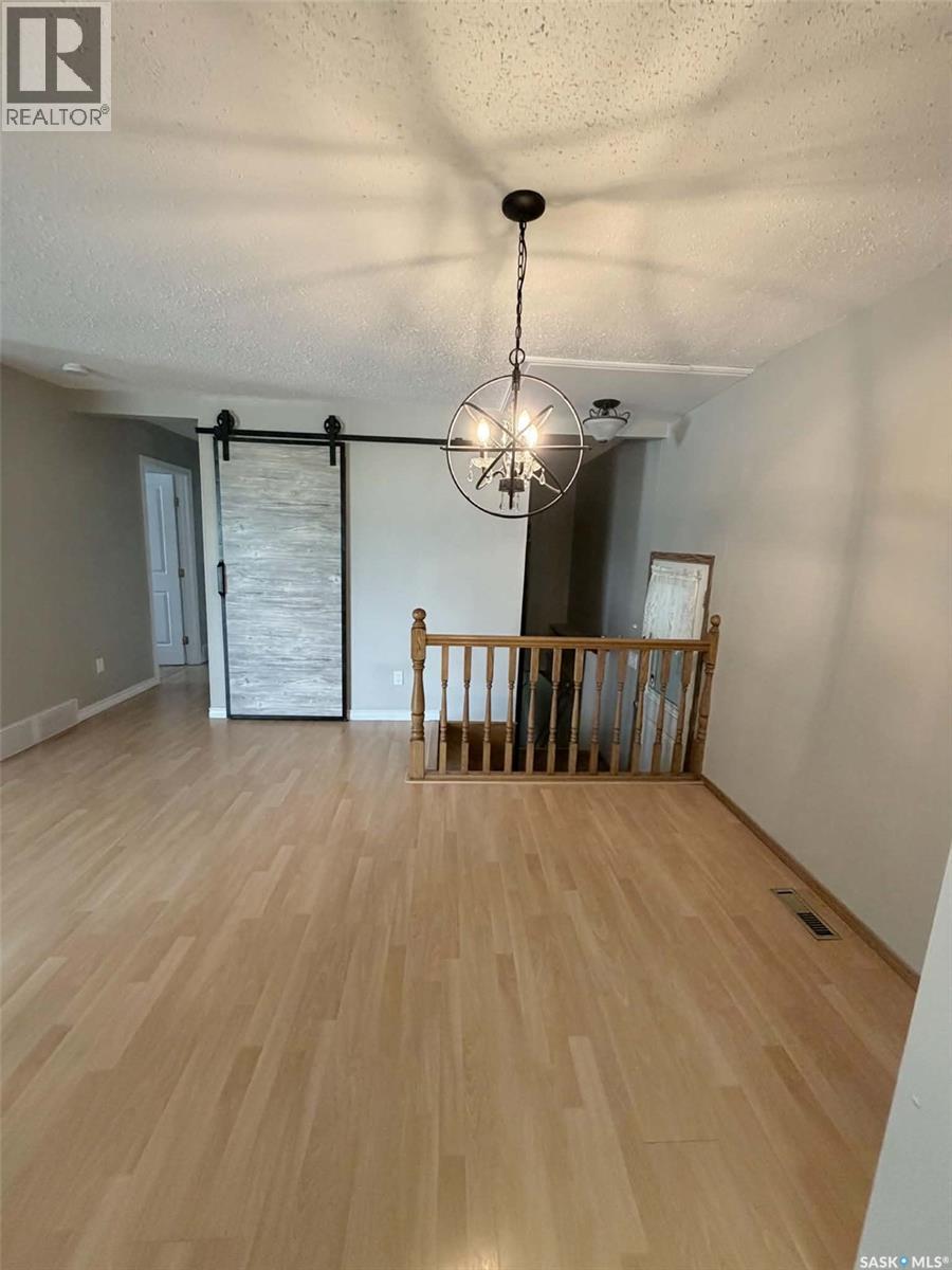 330 Coteau Street Property Photo 6