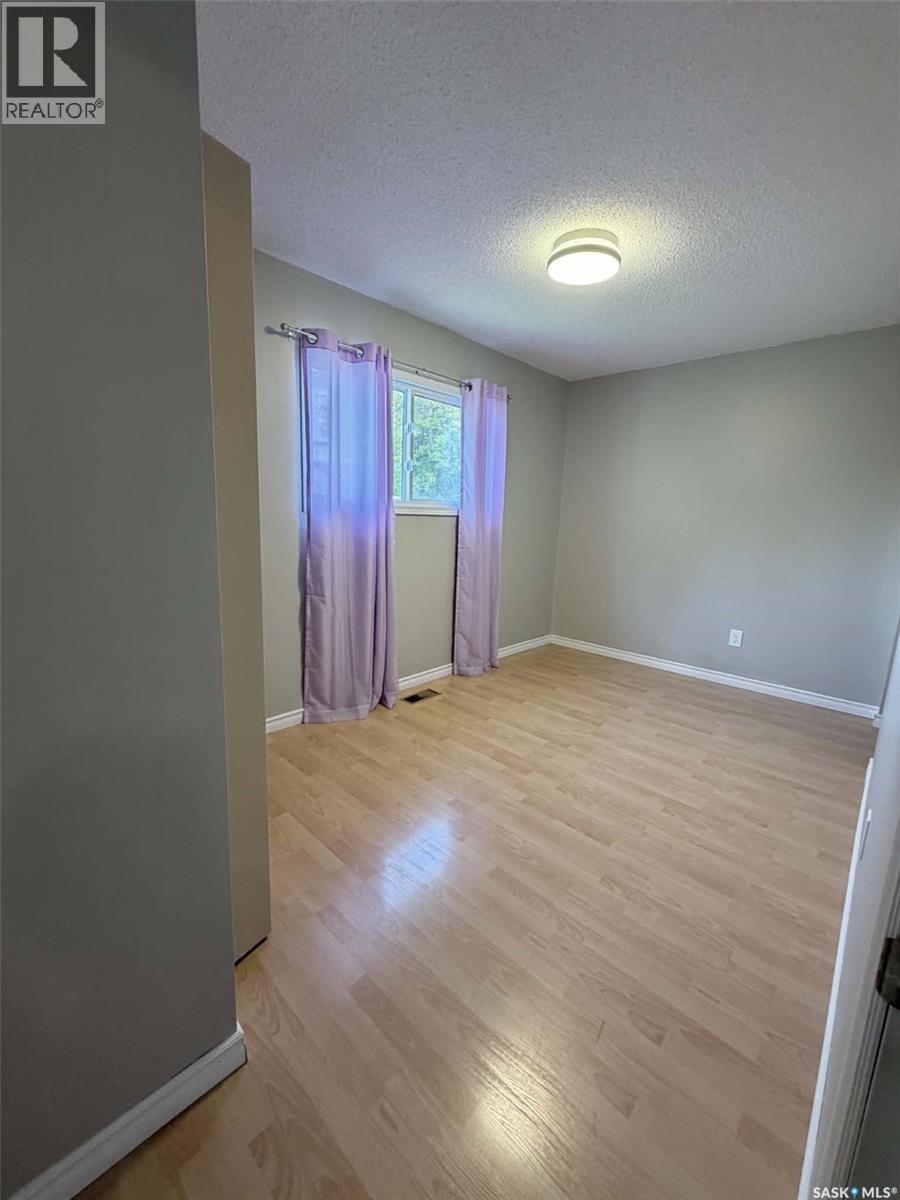 330 Coteau Street Property Photo 12