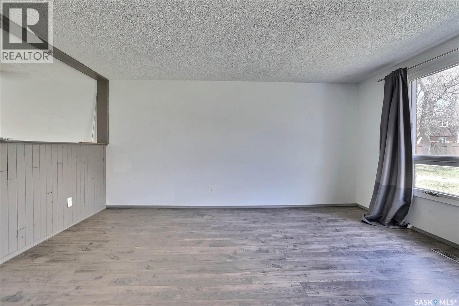 51 Spruceview Road Property Photo 3