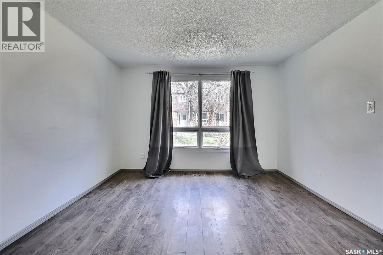 51 Spruceview Road Property Photo 4