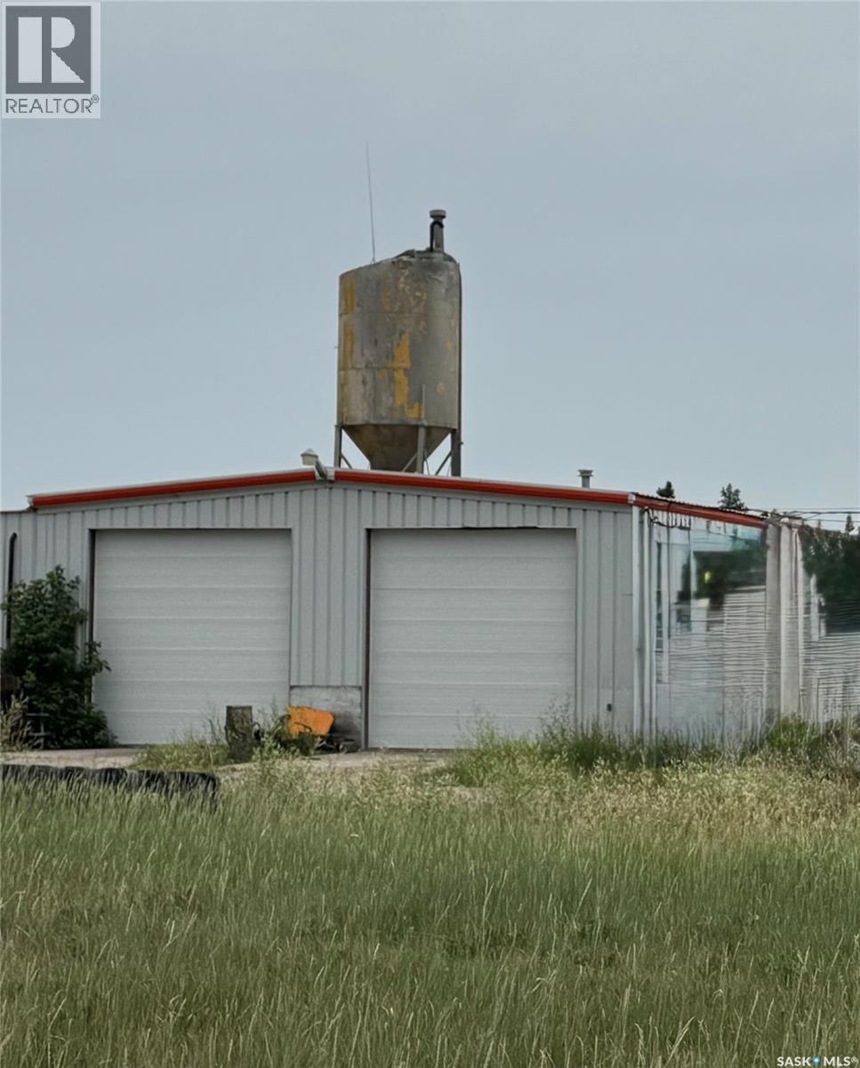 1124 Industrial Drive Property Photo 3