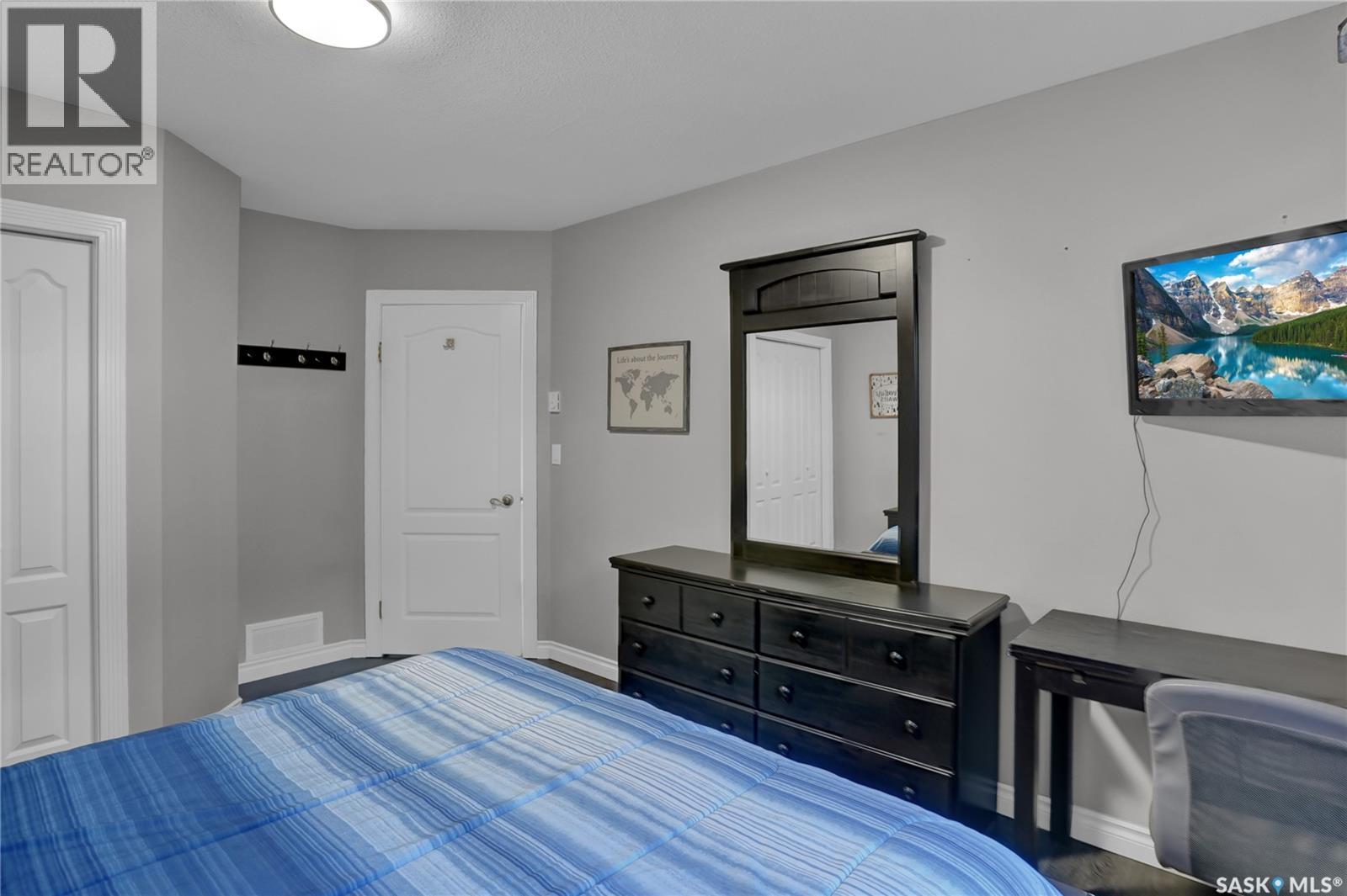28 Alice Crescent Property Photo 11