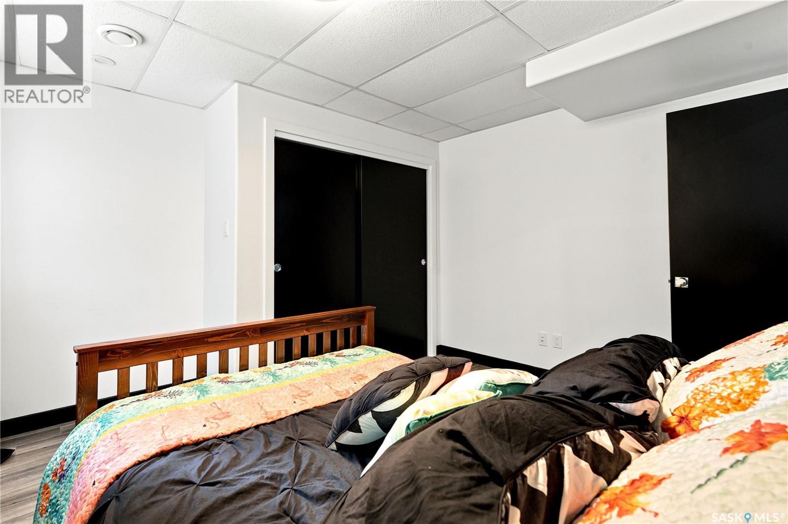 619 Kenaschuk Crescent Property Photo 41
