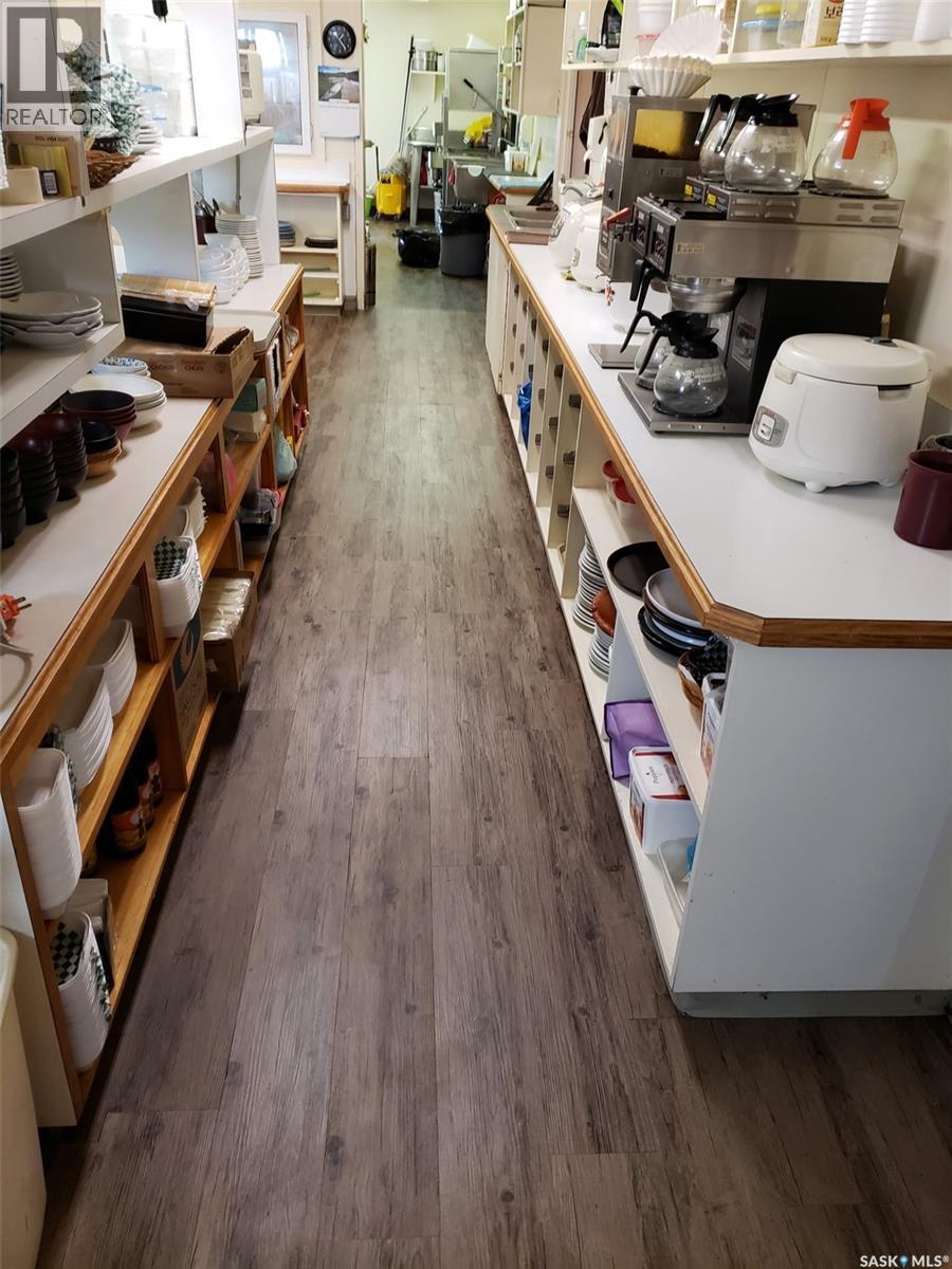 702 3rd Avenue W Property Photo 9