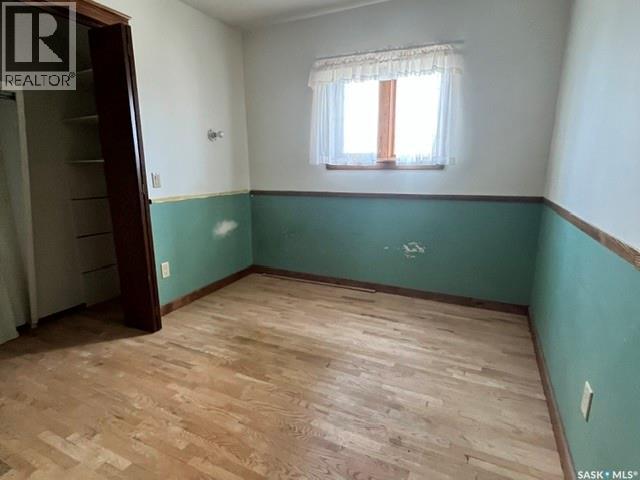 505 Macleod Avenue W Property Photo 16