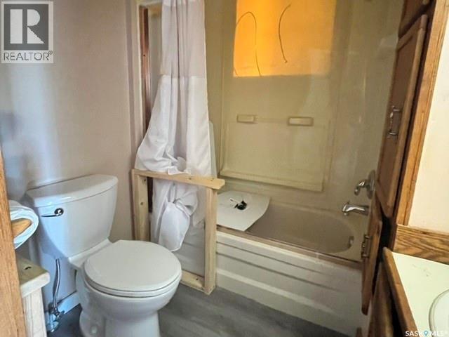 505 Macleod Avenue W Property Photo 17