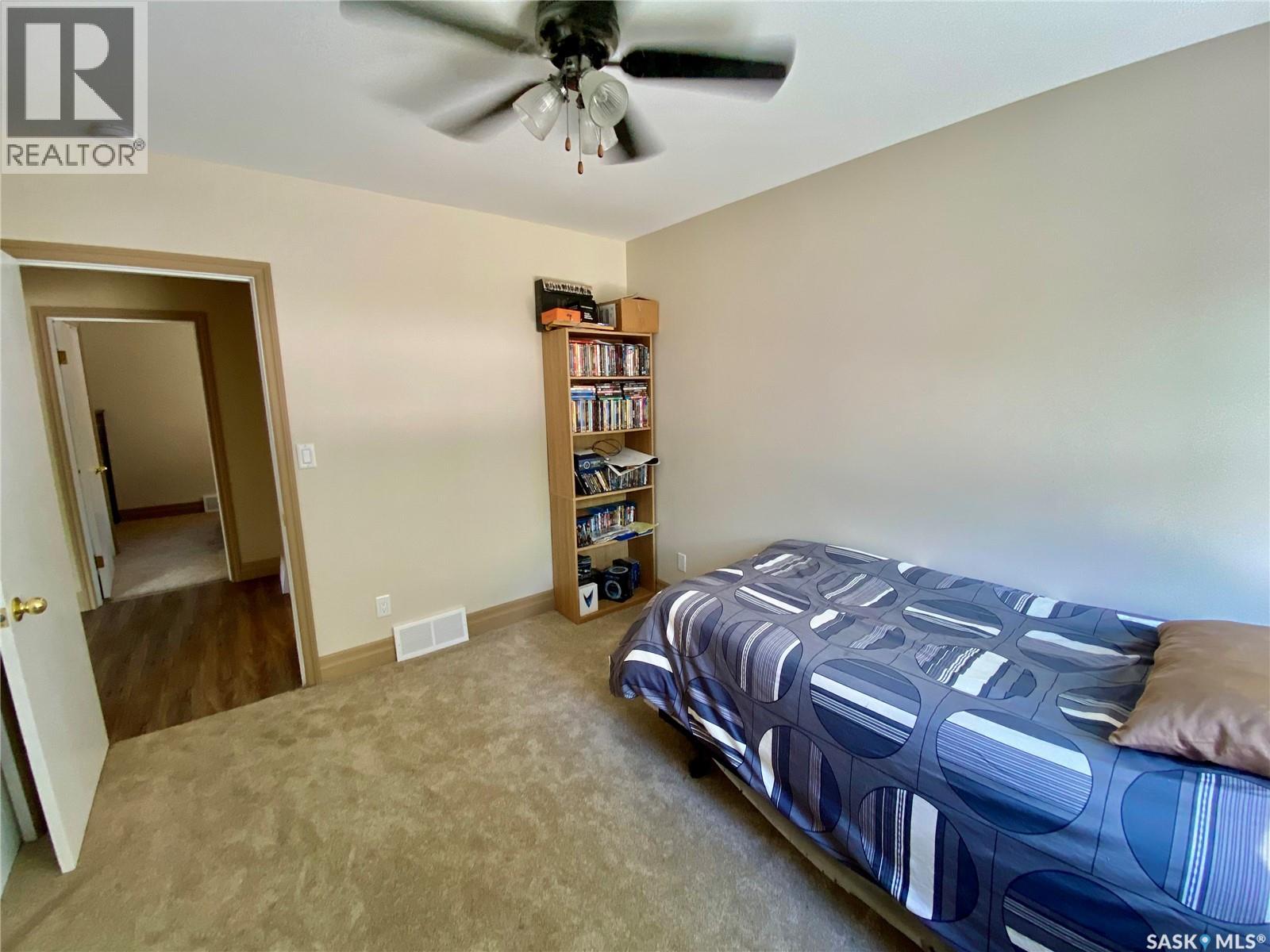 120 3rd Street W Property Photo 19
