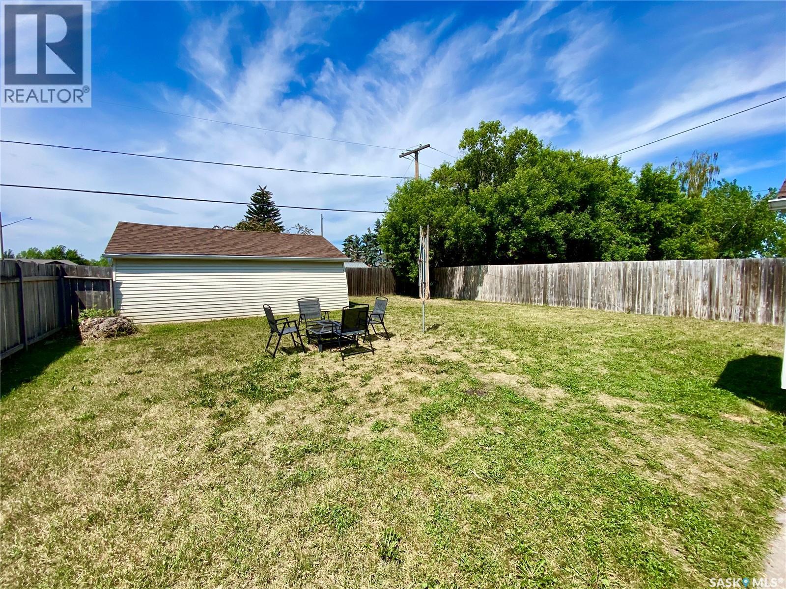 120 3rd Street W Property Photo 34