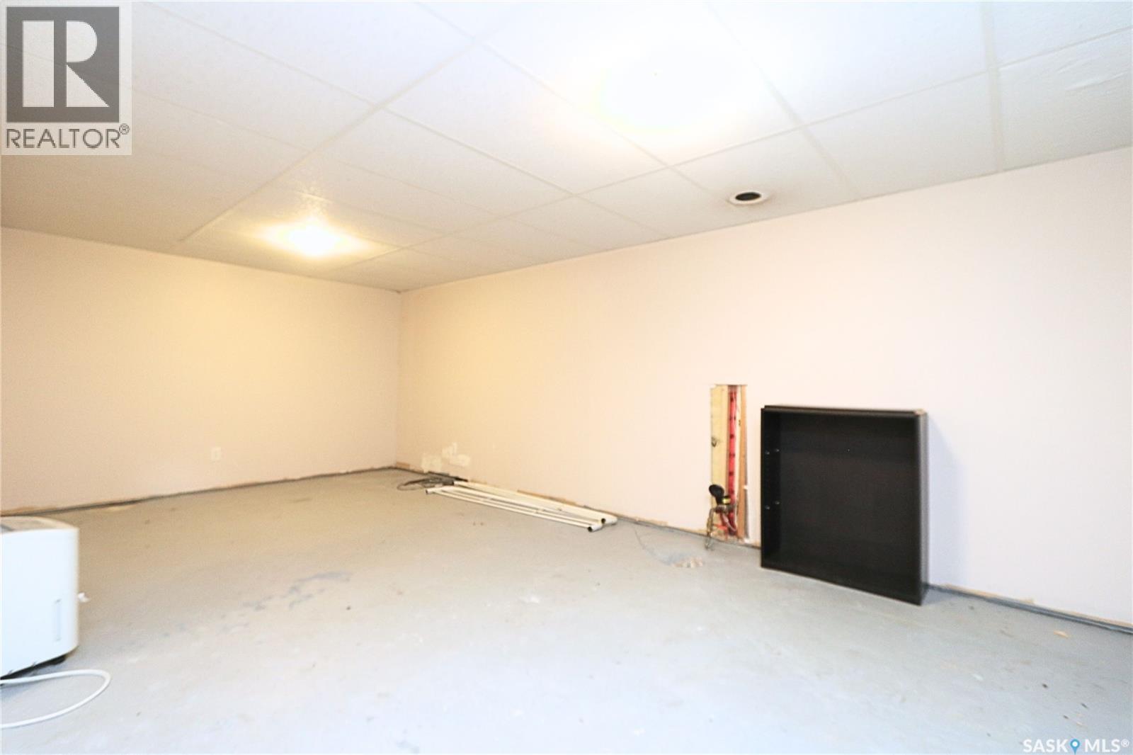 214 Main Street Property Photo 15