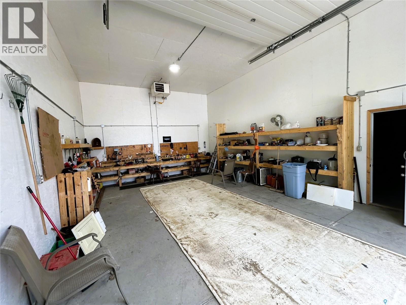 619 1st Avenue E Property Photo 9
