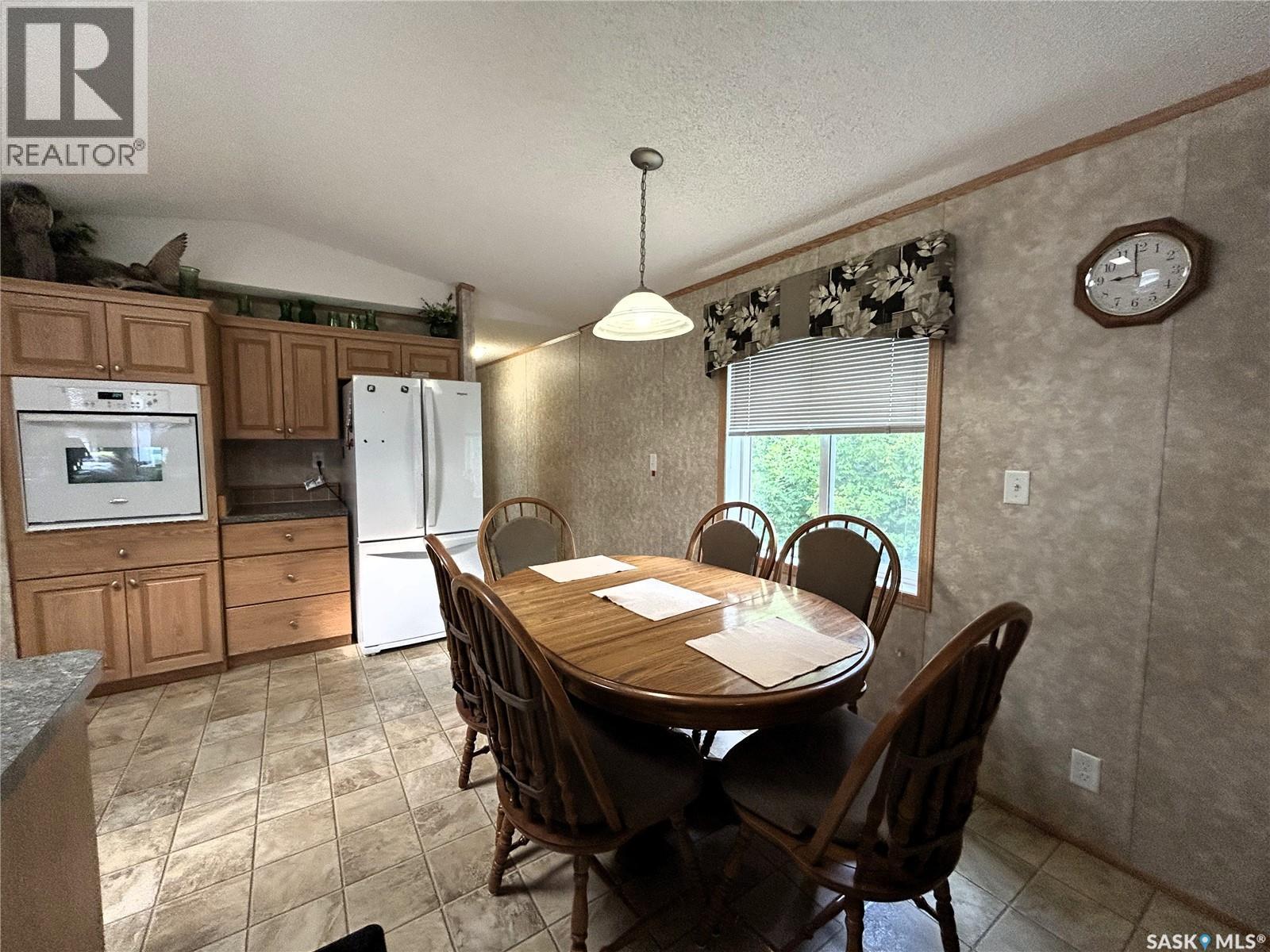 619 1st Avenue E Property Photo 16
