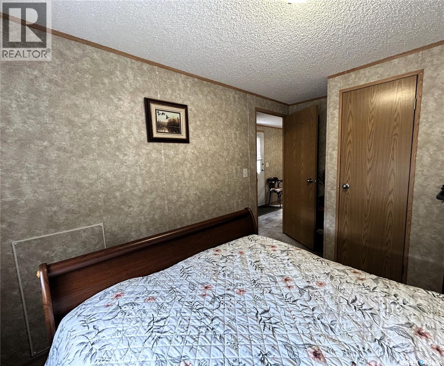 619 1st Avenue E Property Photo 30